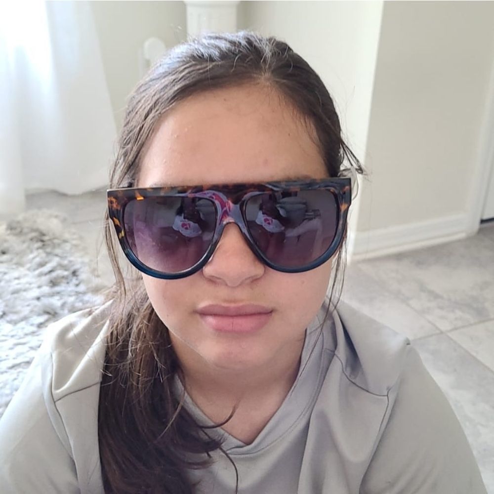 Brand new trendy woman sunglasses